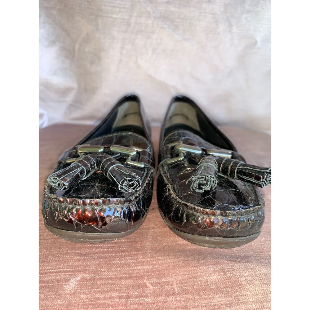 Stuart Weizman Embossed Croc Driving Moccasin Tas… - image 3